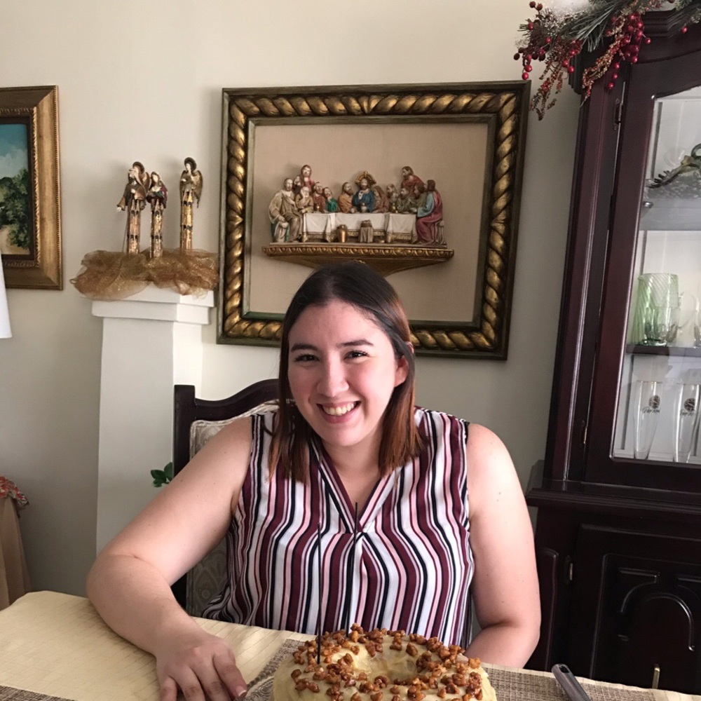 Meet your Posher, Lourdes